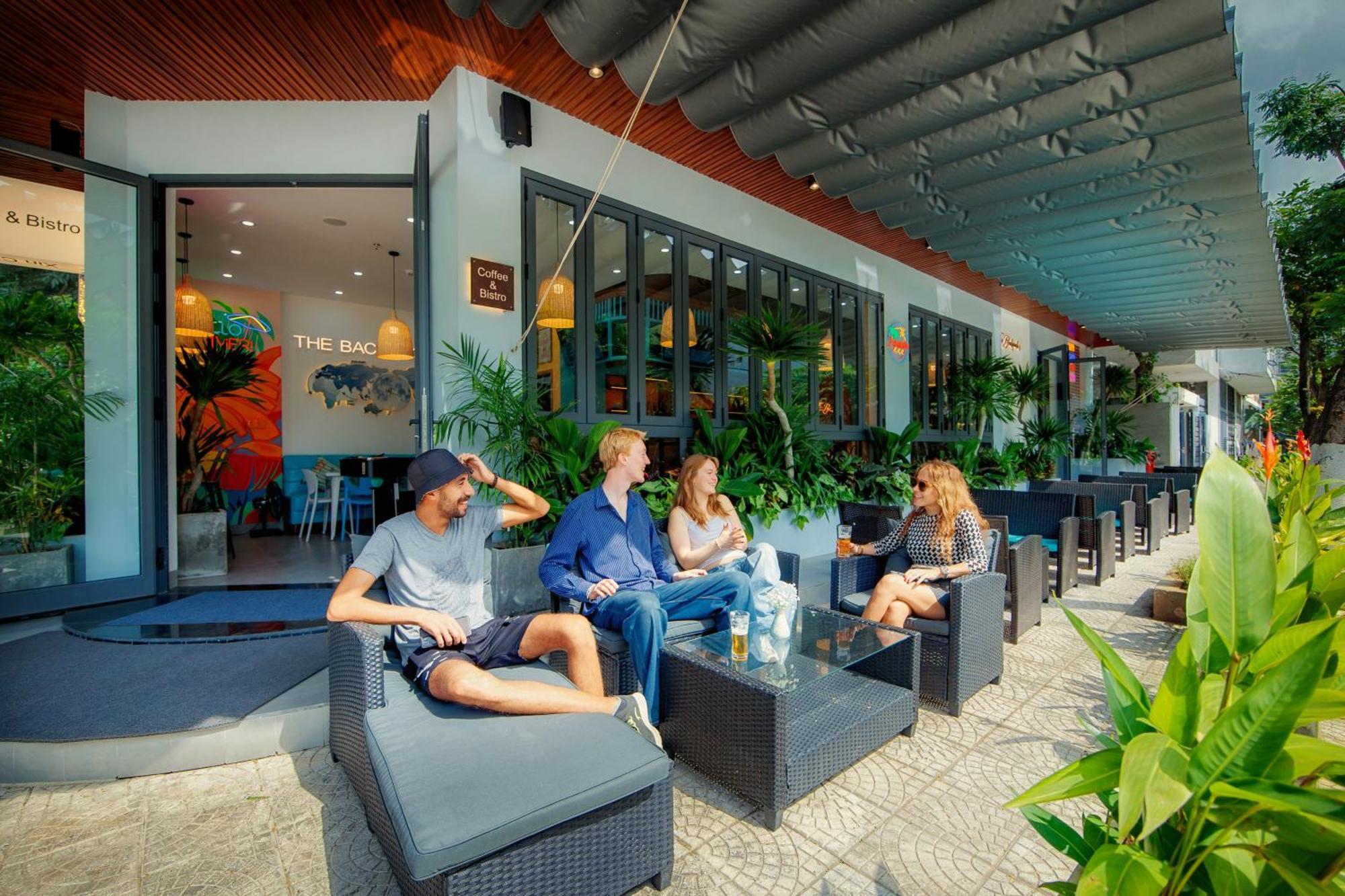 The Backpacker Hotel 4*