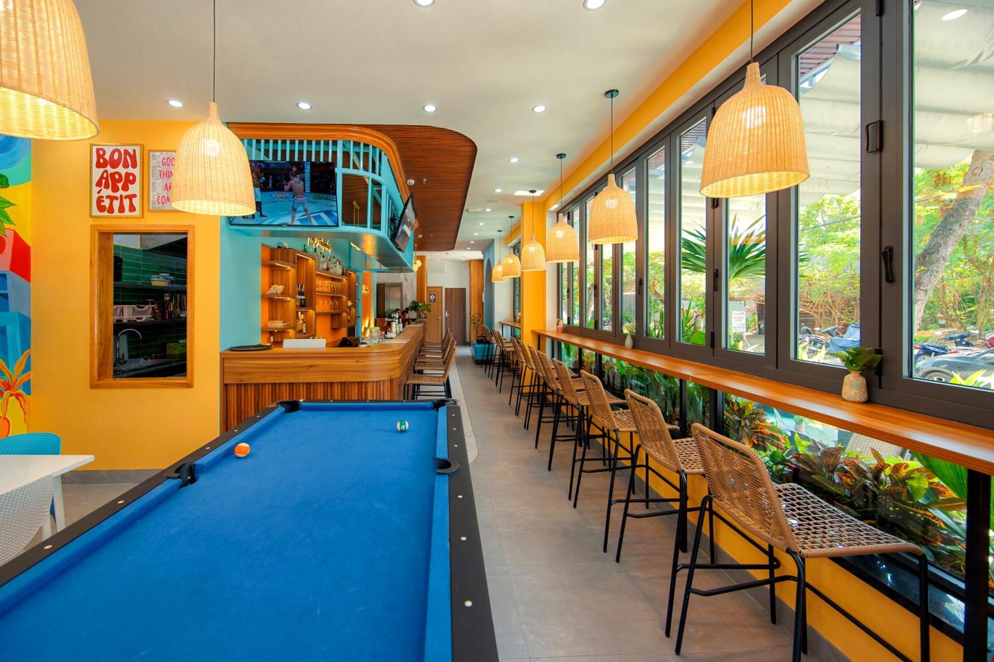 The Backpacker Hotel